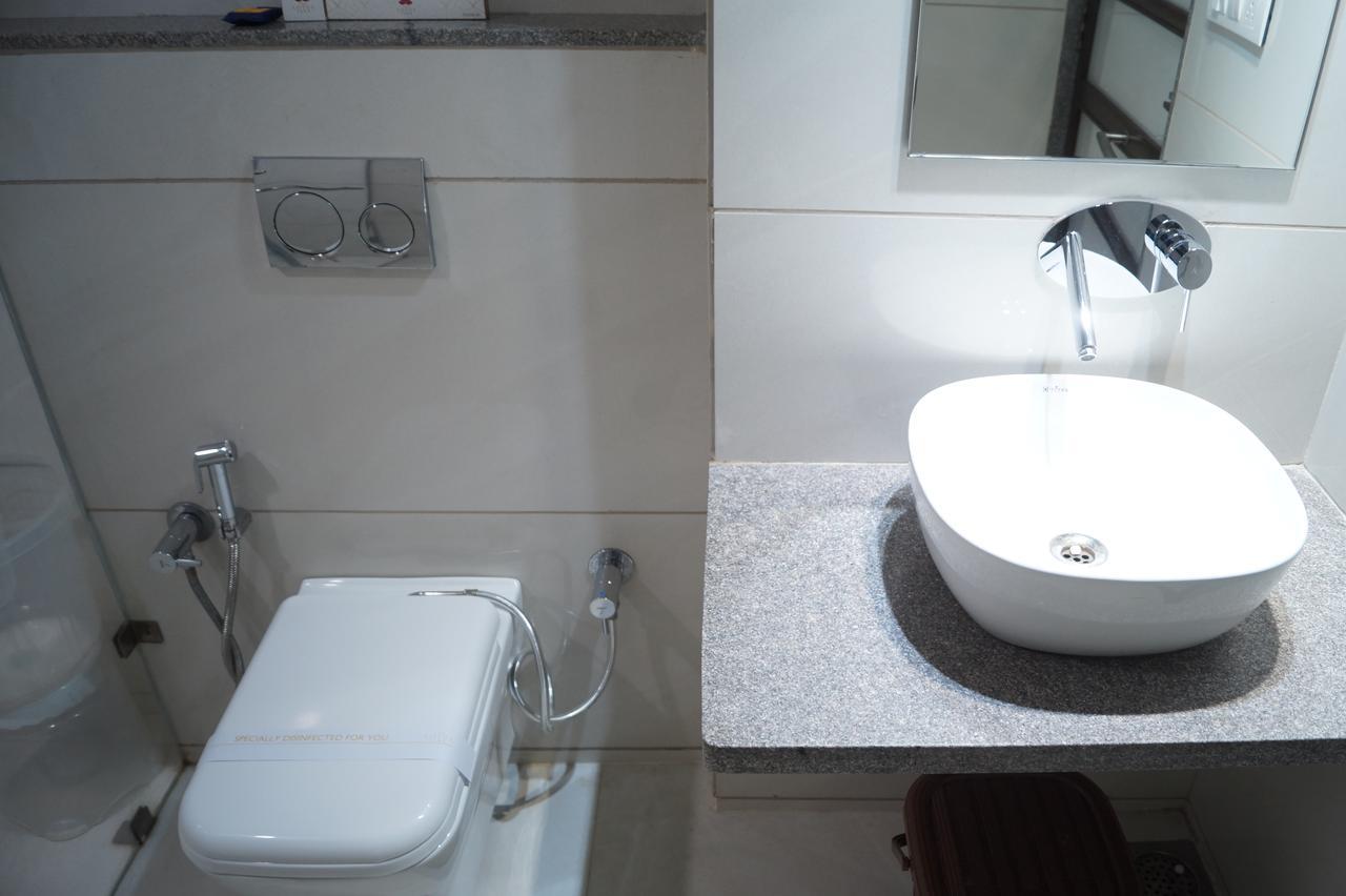 Hotel O Ellis Ahmedabad Buitenkant foto